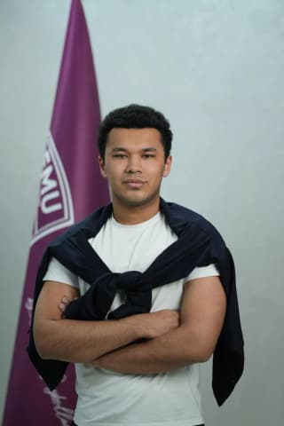 Шокиров Файзулло